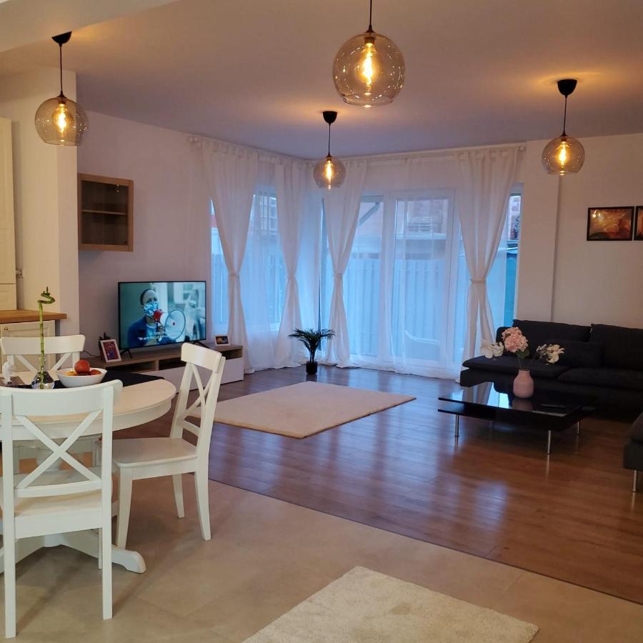 Villa Galaxy